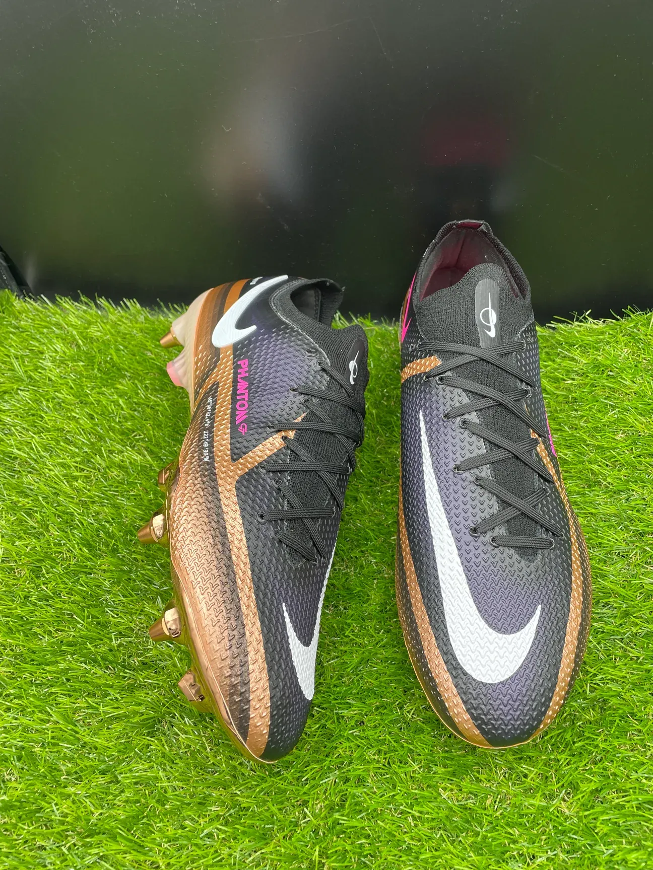 Nike Phantom GT 2 Elite SG-Pro