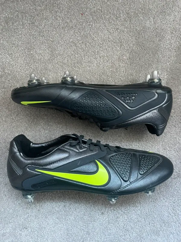 Nike CTR360 Maestri II SG