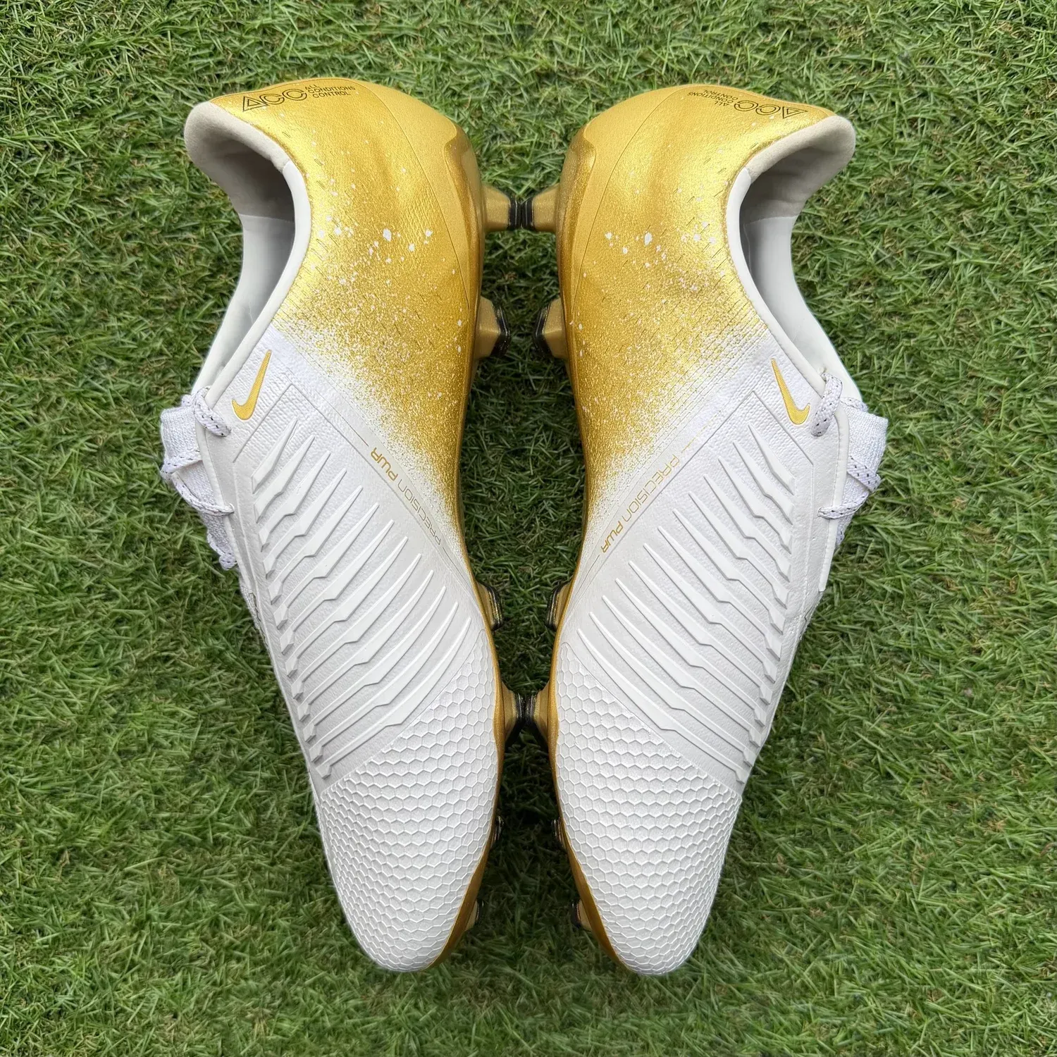 Nike Phantom Venom Elite SE FG