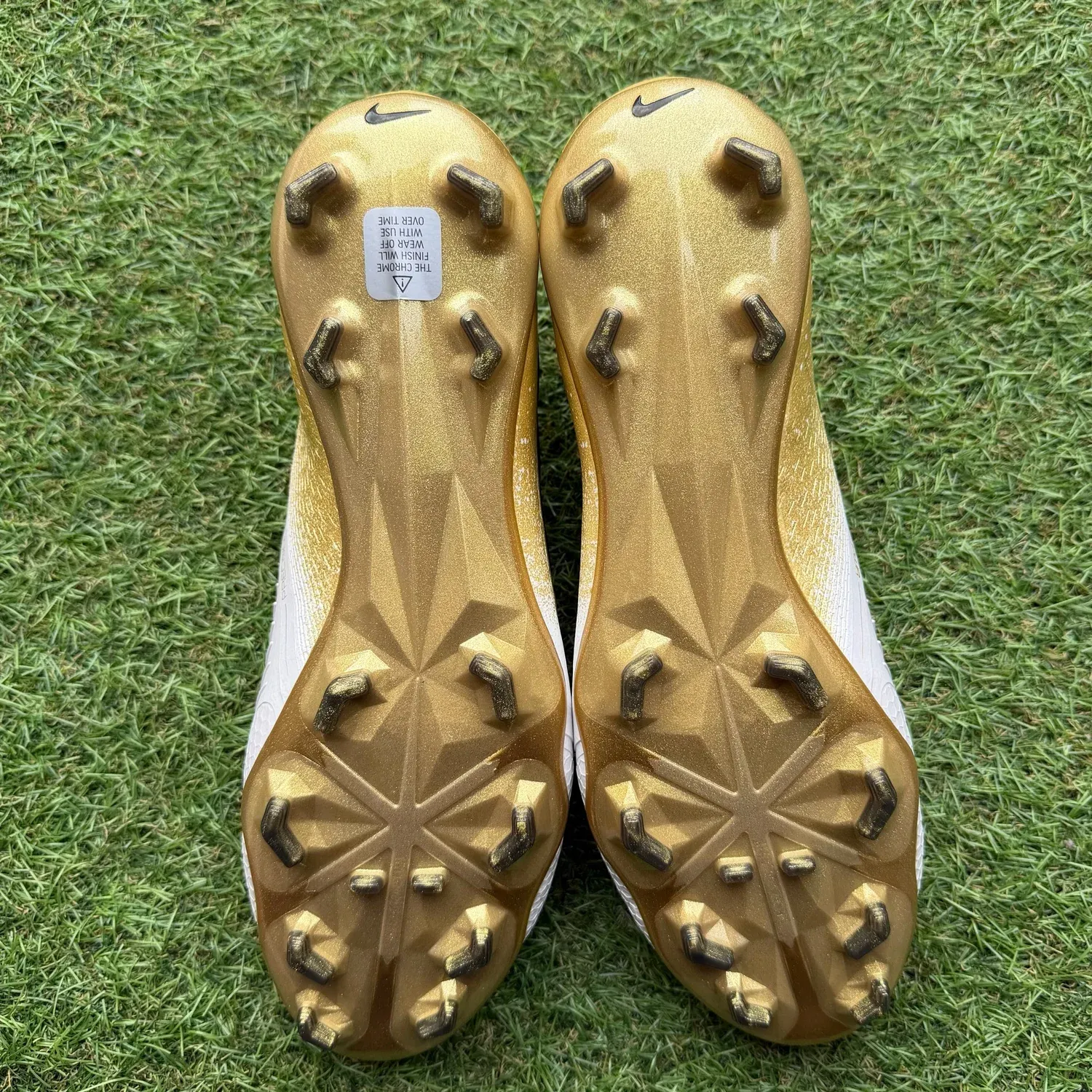 Nike Phantom Venom Elite SE FG