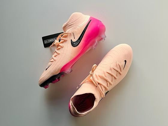 Nike Phantom Luna II Elite FG