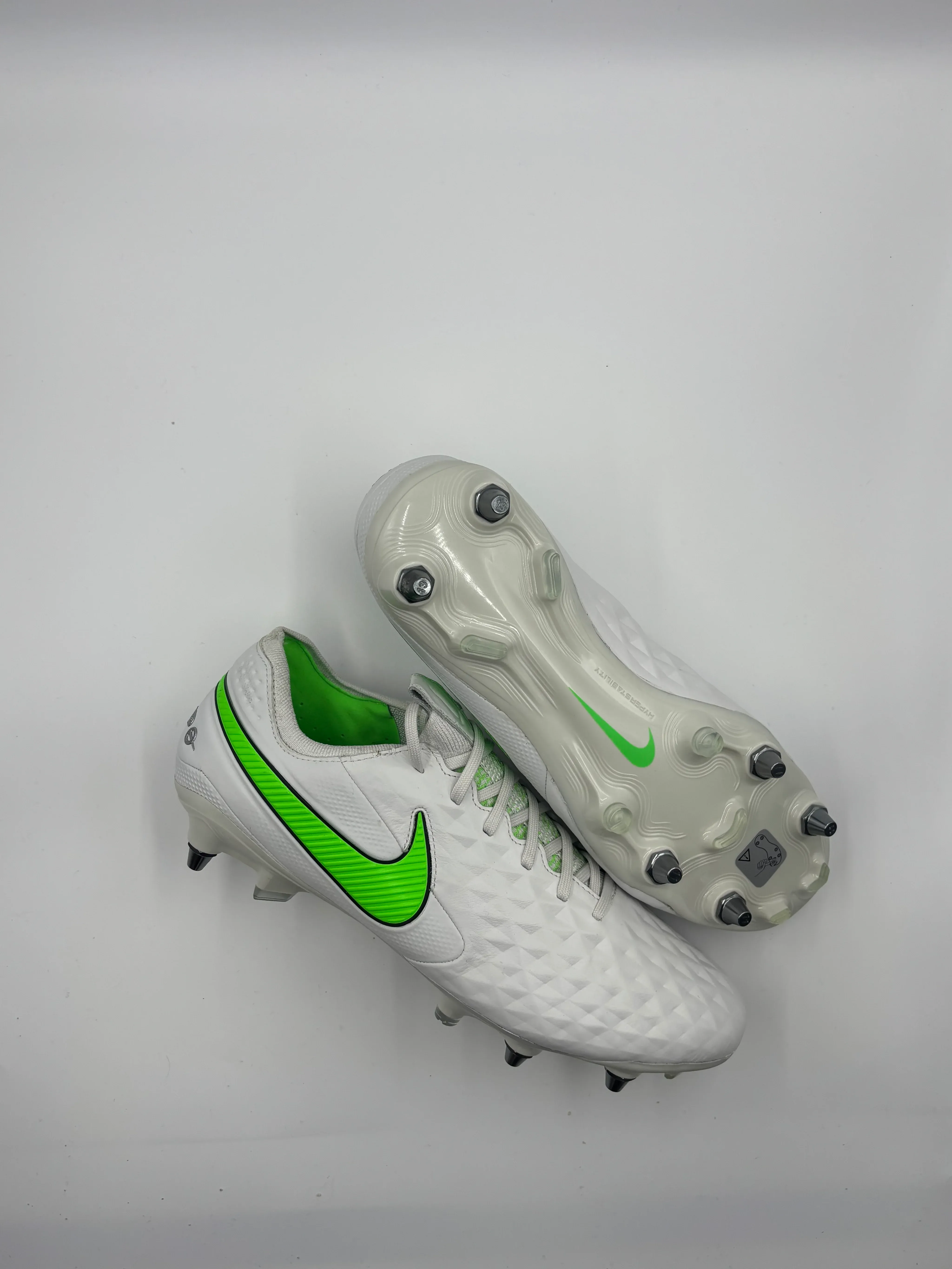 Nike Tiempo Legend 6 SG Pro