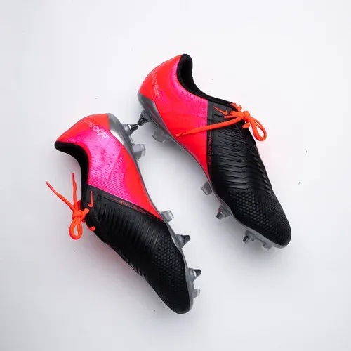Nike Phantom Venom SG Pro