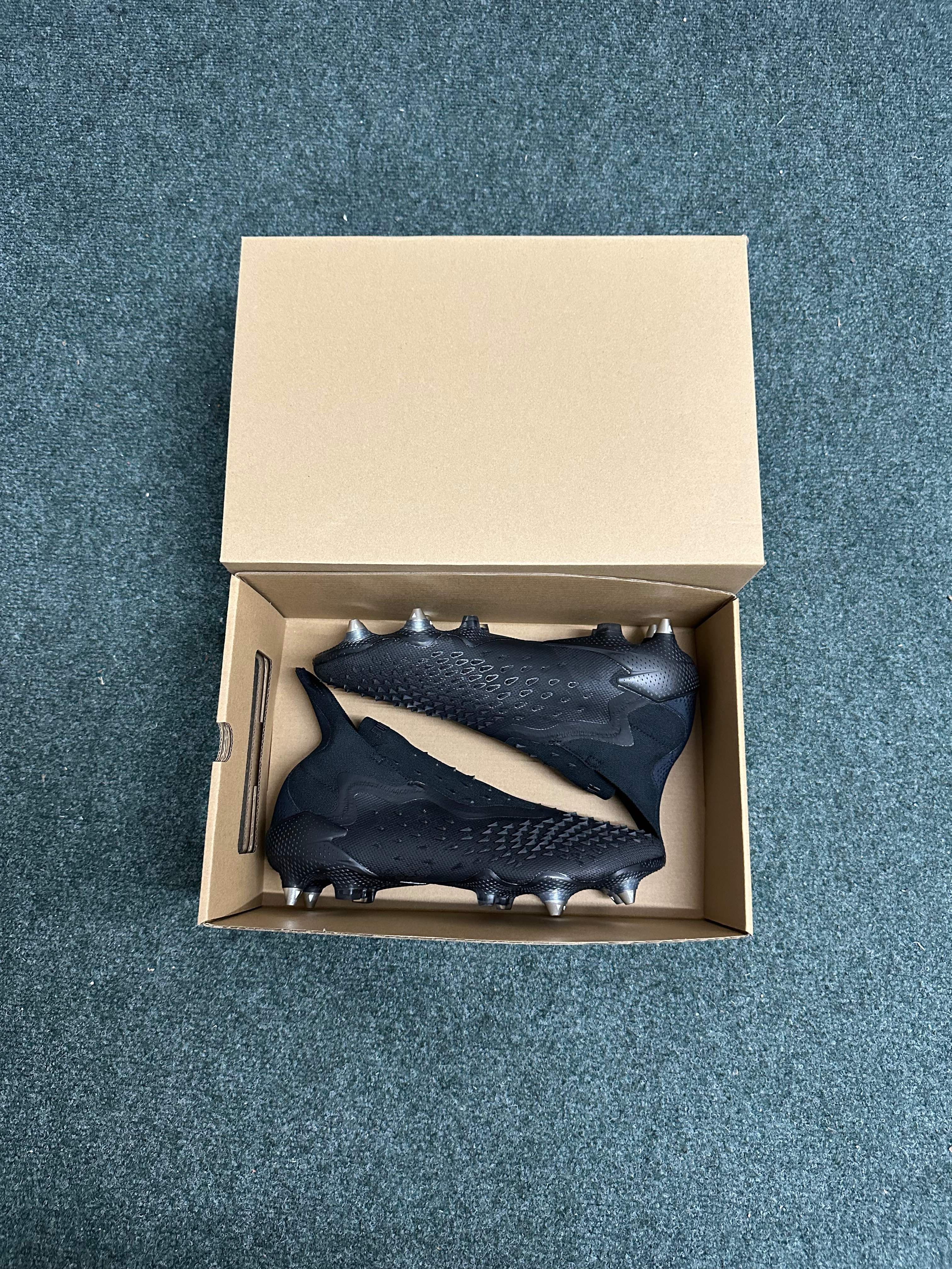 Adidas Predator Freak+ SG