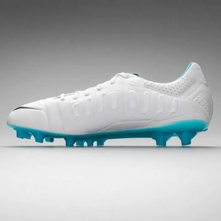 Nike CTR360 Maestri III FG