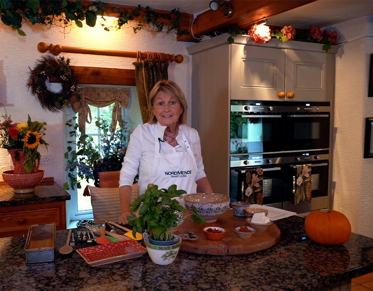 Jenny Bristow Autumn NordMende