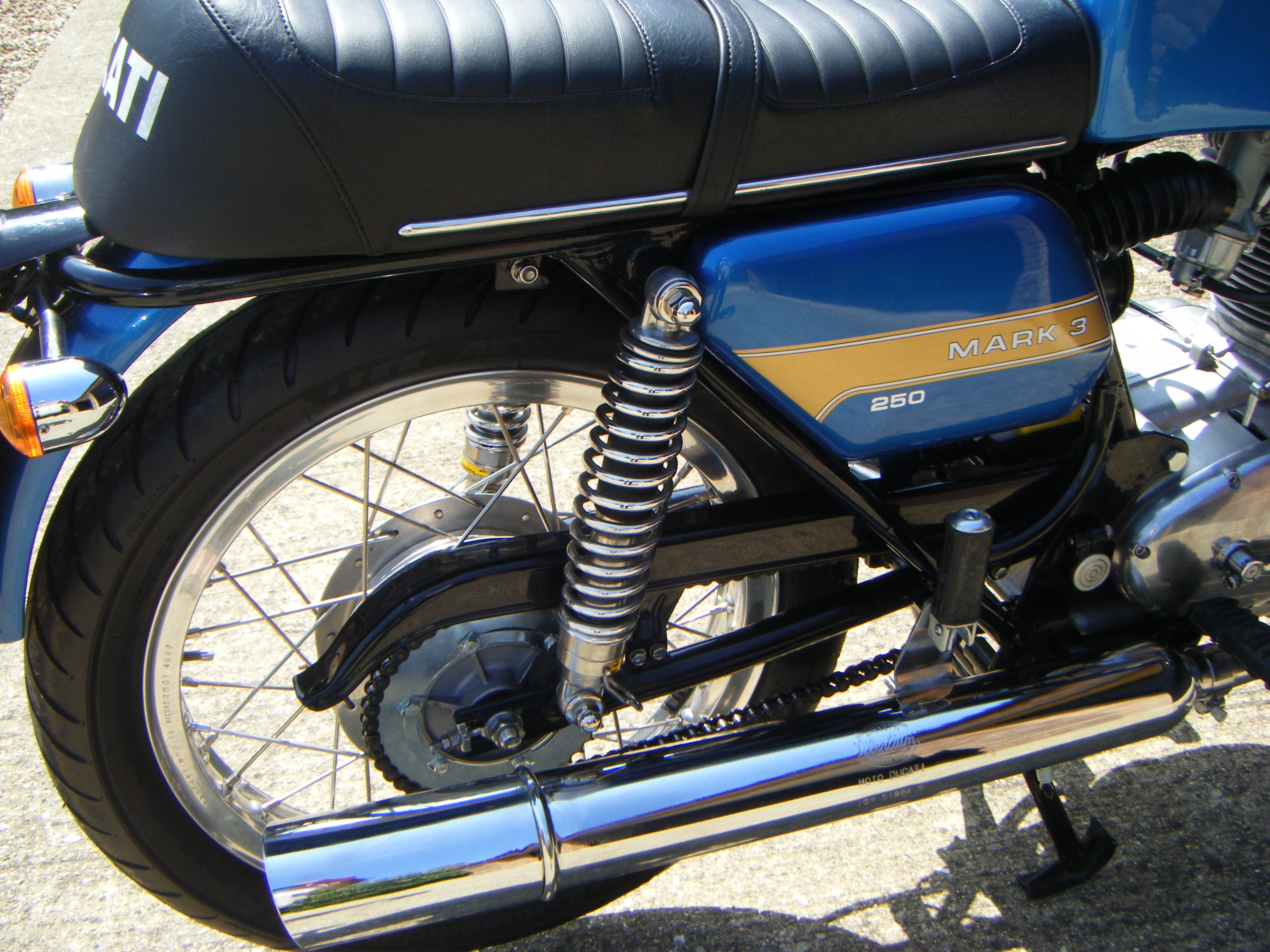 Ducati MK3 Wide Case Single 1974 6