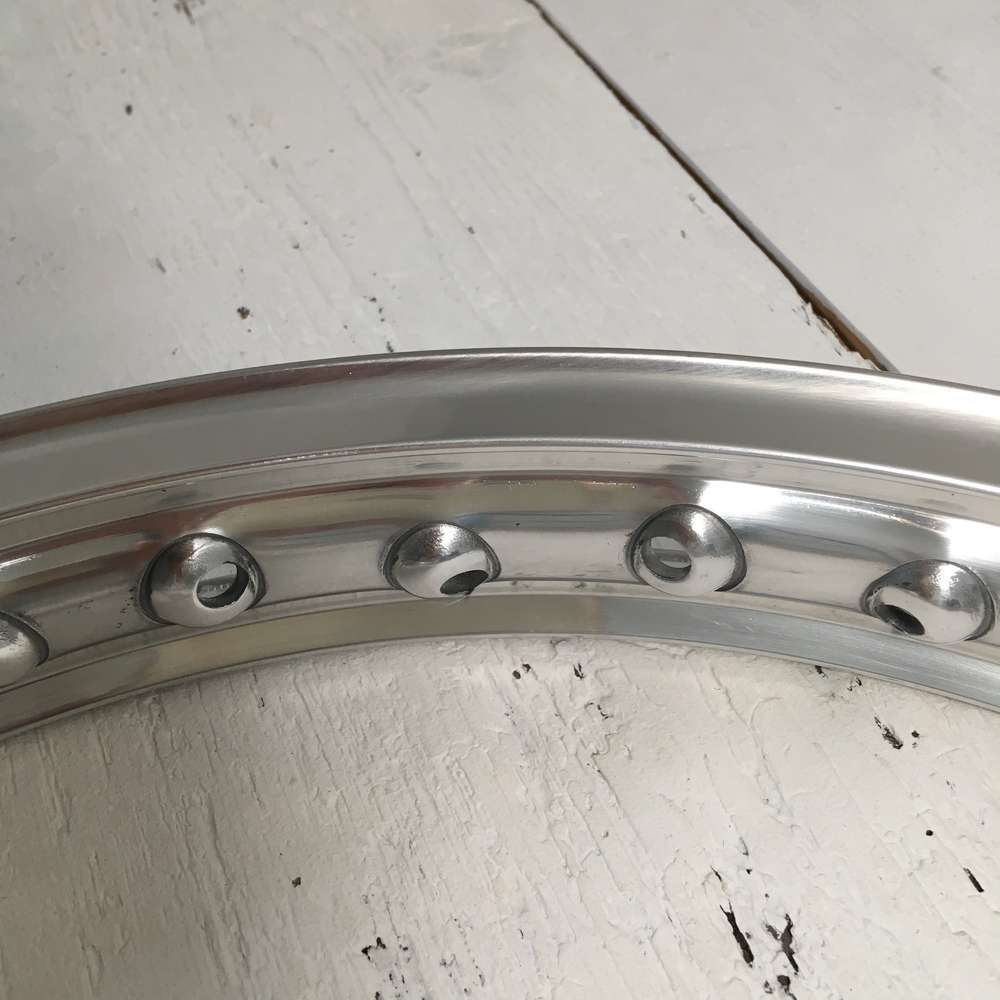 Borrani type Aluminium Rim 36x18 WM1