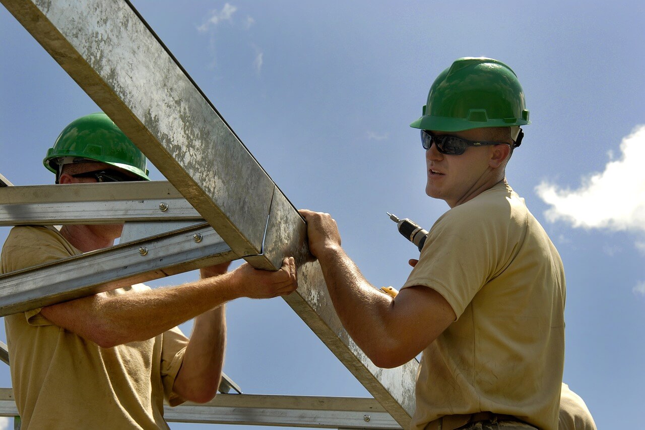 Picture of Builders Not Using Wood