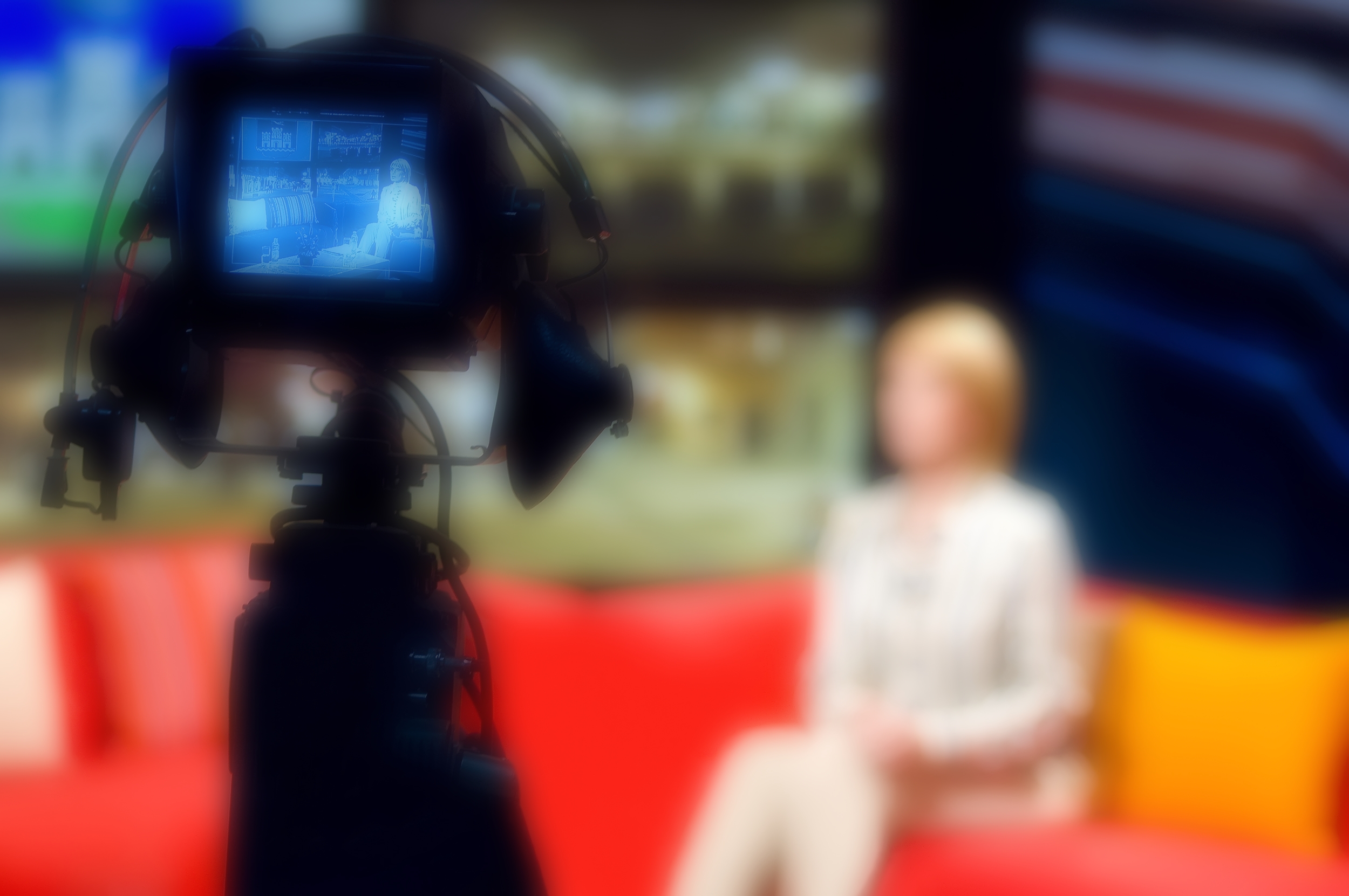 Television and Video Presenting Courses - Daily Mirror Review