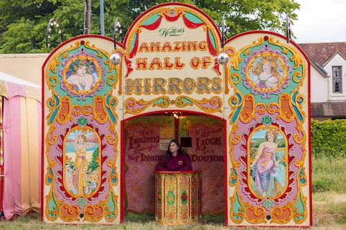 Mirror Show