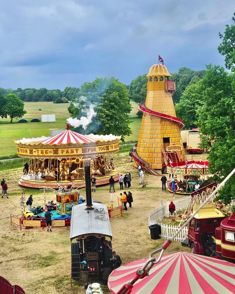 Horton's Steam Fair at Pinkneys Green
