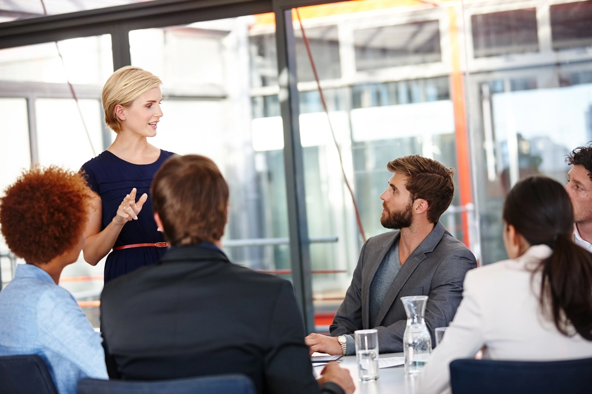 business-professional-sharing-ideas-with-colleagues