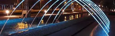 oase-jumping-jets-add-stunning-light