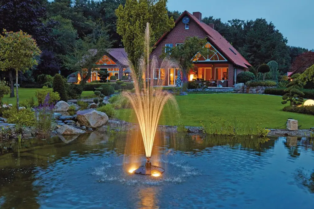 oase-pondjet-eco-floating-fountain
