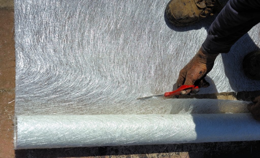 how-to-fiberglass-a-pond